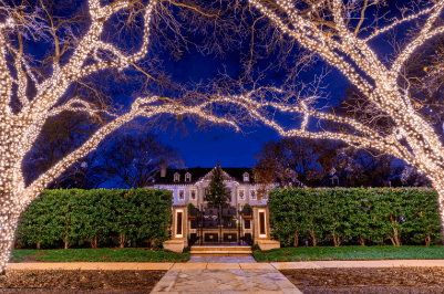 Illuminate Your Outdoors: Expert Landscape Light Installation by Elevated Illumination in Flower Mound TX and Nearby Areas