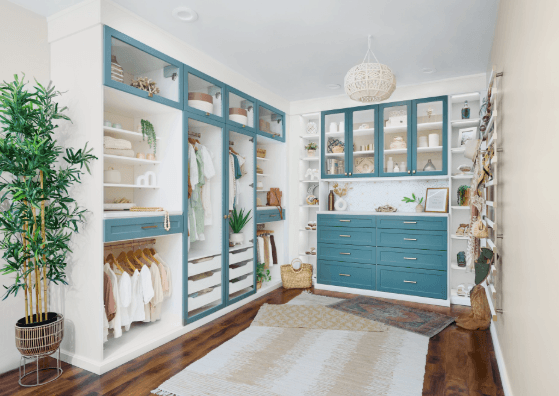 How Personalized Closet Systems Extend Into Garage Cabinet Designs